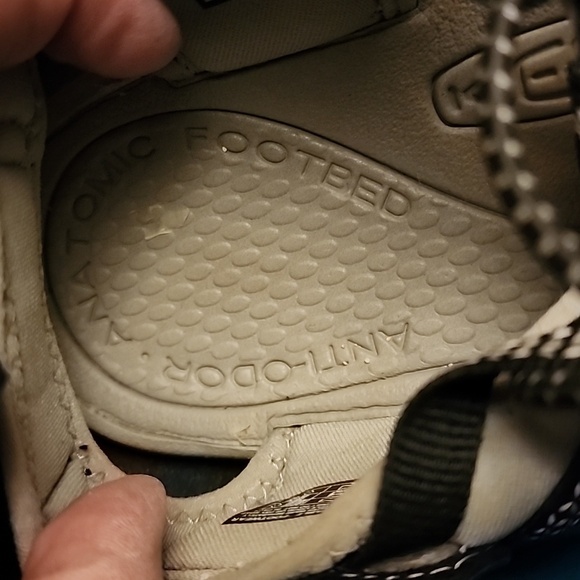 Keen Slip on Waterproof Sandals- Women’s  sz9 - Picture 3 of 8